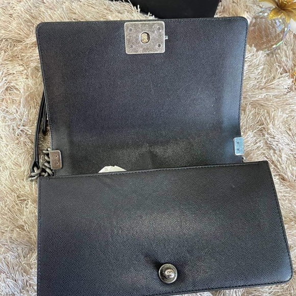 Authentic Chanel Boy 10 Caviar - Picture 5 of 16